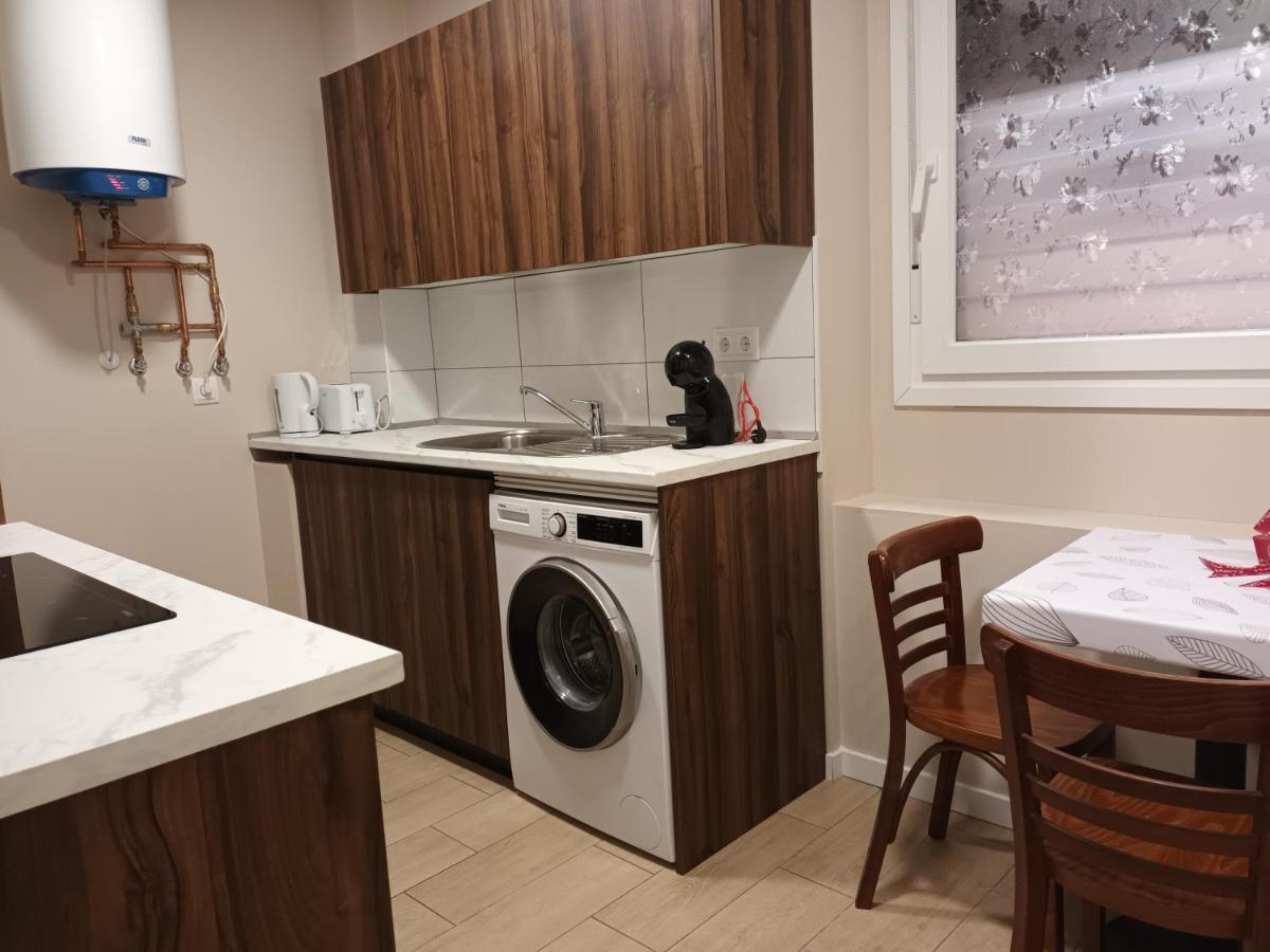 アルカラ・デ・エナレスLa Casona Del Eboniアパートメント 部屋 写真